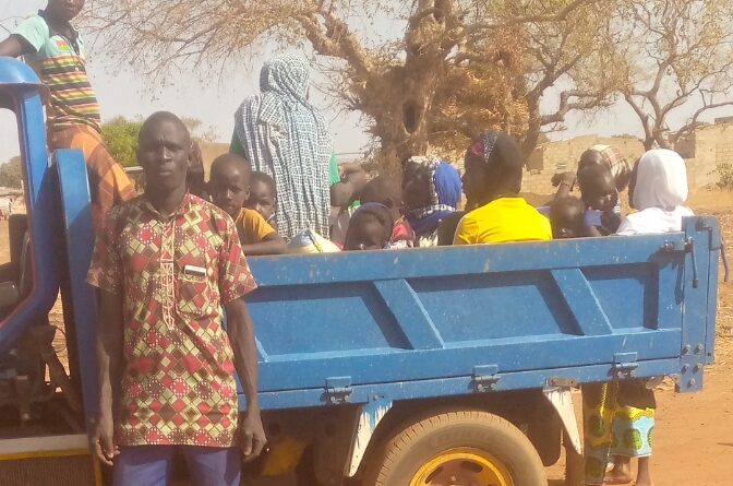 Les déplacés venant d'arriver à Fada